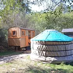 Camping Le Bois Davy *