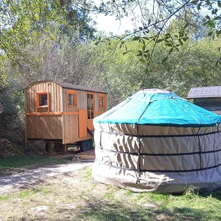 Camping Le Bois Davy *