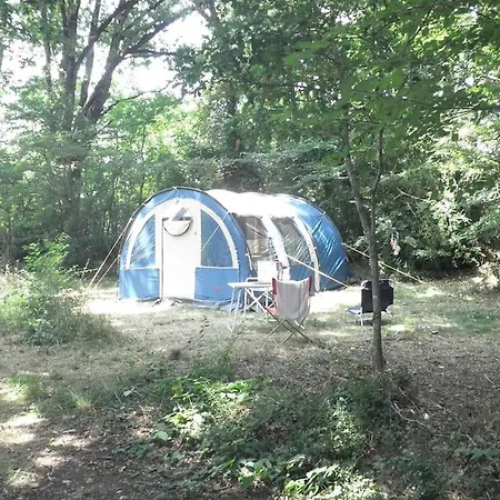 Camping Le Bois Davy *