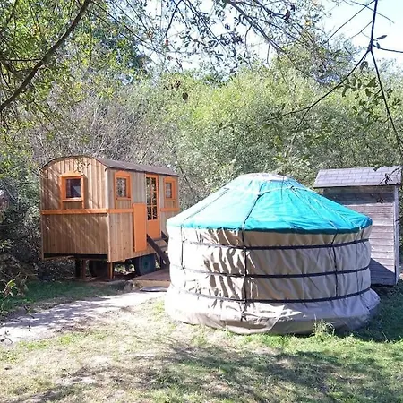 Le Bois Davy Camping *