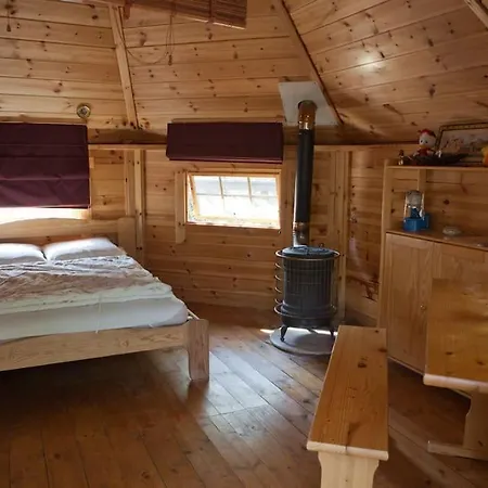 Camping Le Bois Davy Le Thoureil