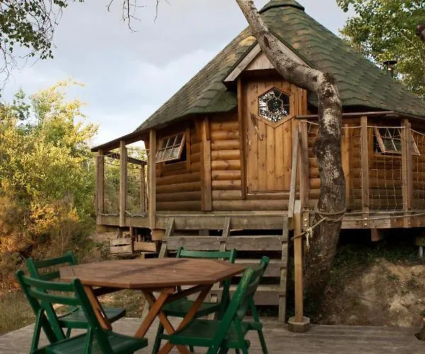 Le Bois Davy مكان تخييم *